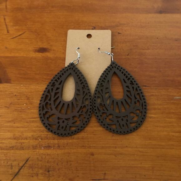 Bohemian Lightweight Wooden Filigree Laser Cut Teardrop Earrings Lot of 3 Pair - Picture 3 of 16